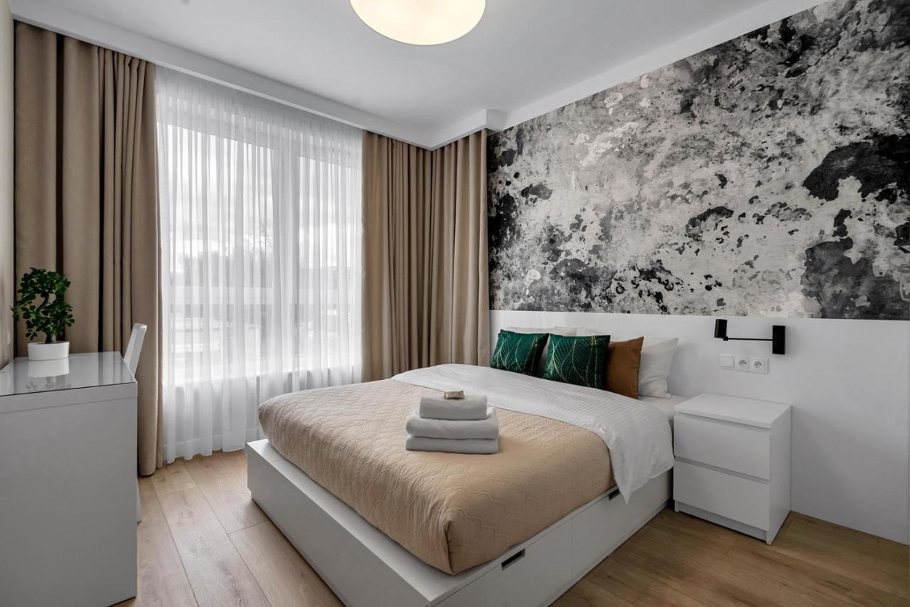 Lotnisko Chopina Modern Apartment Varsóvia Exterior foto