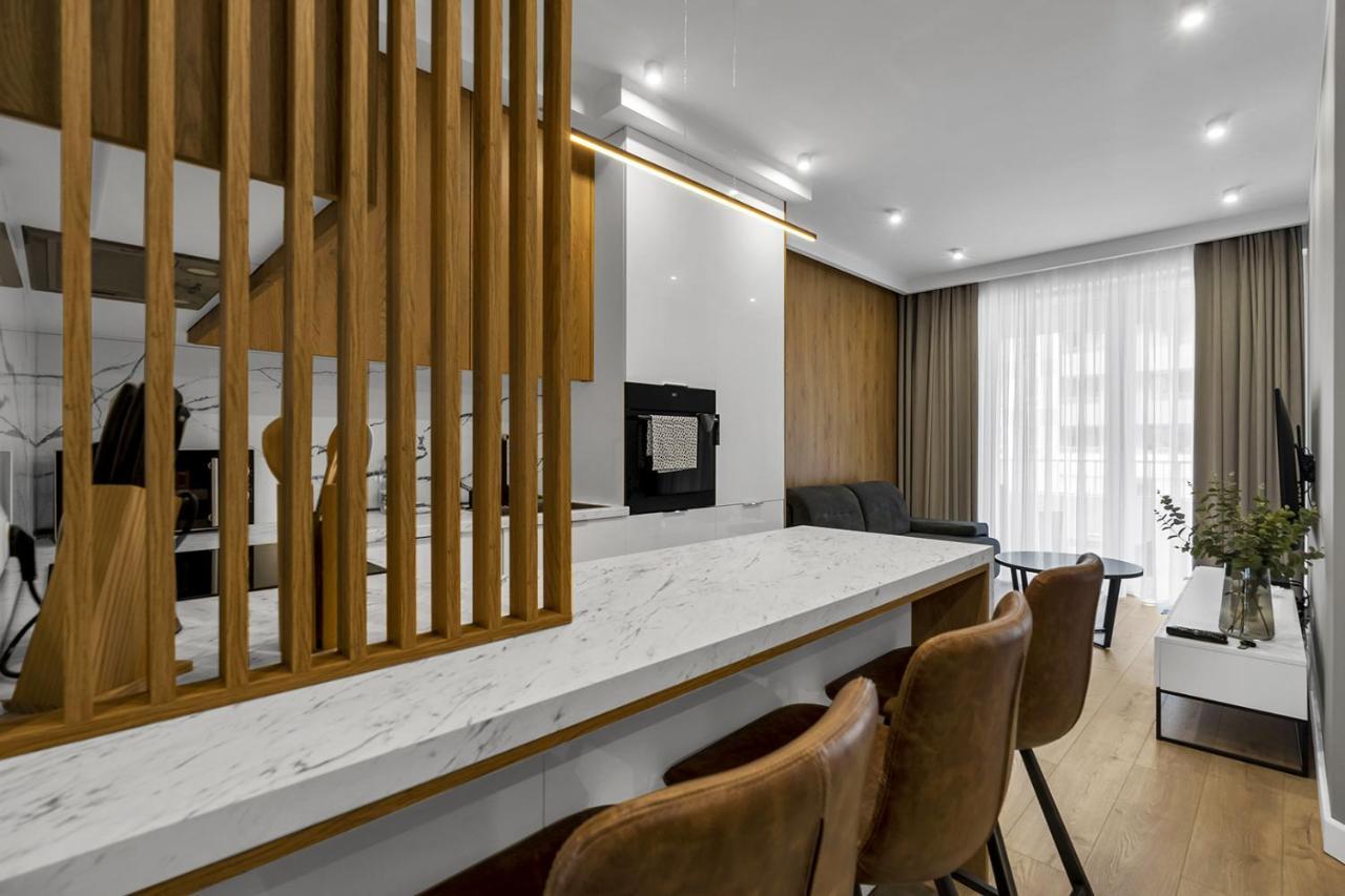 Lotnisko Chopina Modern Apartment Varsóvia Exterior foto